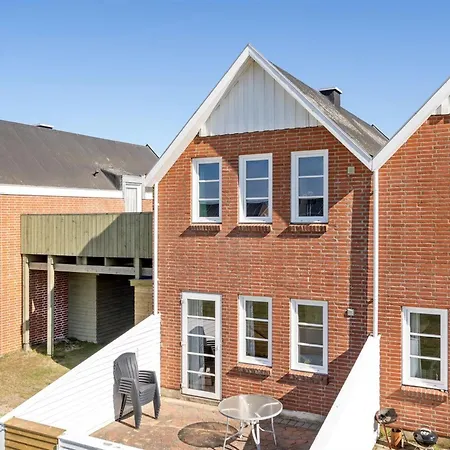 Iohannes - 2-3km From The Sea By Interhome