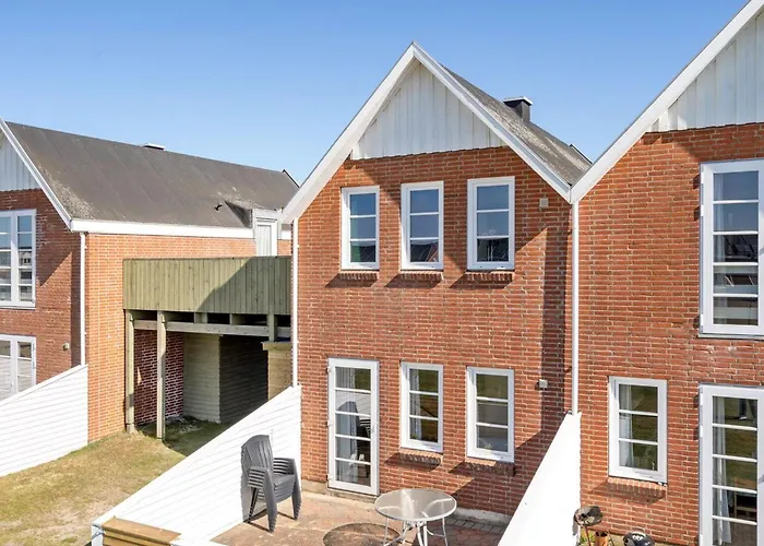 Iohannes - 2-3km From The Sea By Interhome