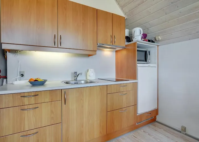 Iohannes - 2-3km From The Sea By Interhome